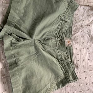 Green shorts! Great for summer!